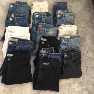 A bundle of 16 pairs of high waisted jeans💕
